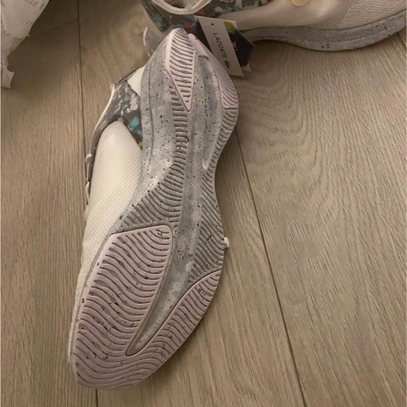 Brand new Lacoste running shoes - Picture 3 of 5